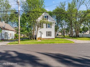 327 Essex Street, Bangor, ME 04401