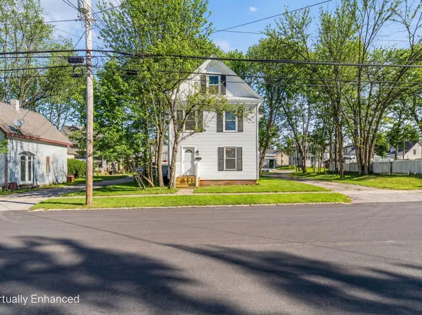 327 Essex Street, Bangor, ME 04401