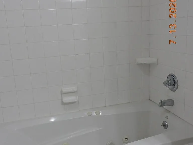 502 Club Villa Ct #3 — Photo 12
