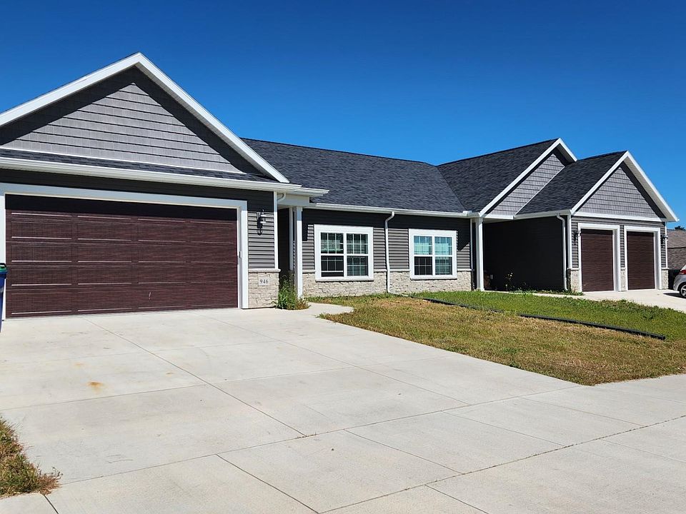 1st image of 940-946 Kings Dr