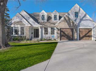 3018 W 82nd Ter, Leawood, KS 66206