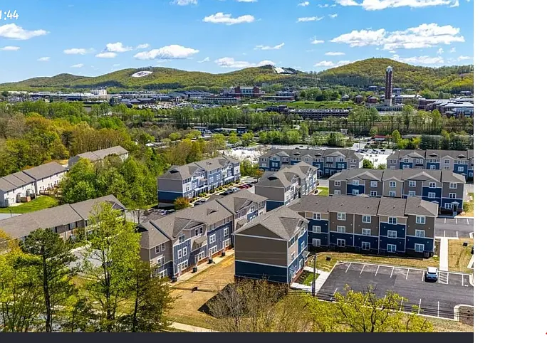 1600 Wards Ferry Rd #502 — Photo 3