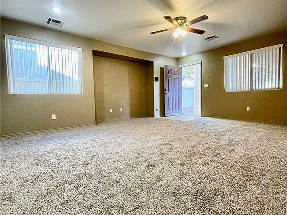 3rd image of 11901 Fairfax Ridge St