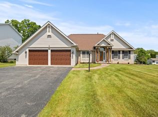 10 Wellesey Knl, Rochester, NY 14624