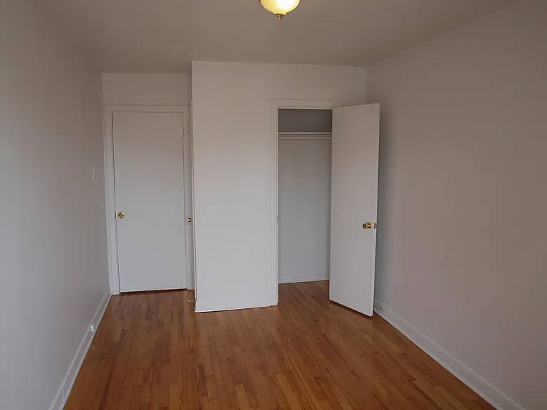 358 McArthur Ave — Photo 40