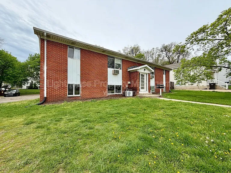 3253 Charlesgate Ave SW #C — Photo 1