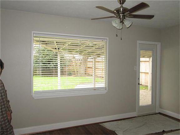 5th image of 4505 Nina Lee Ln