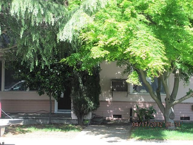 2nd image of 9486 Locust St