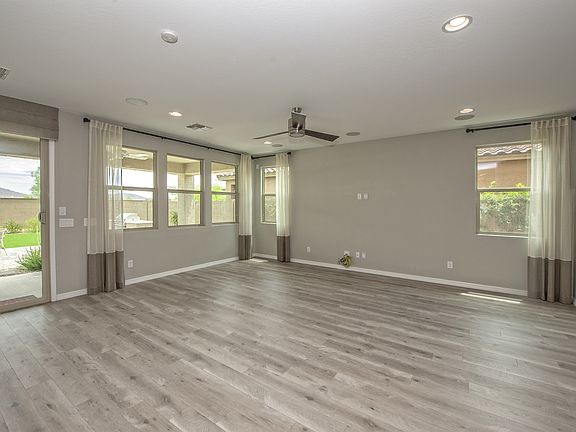 5th image of 17730 W Granite View Dr