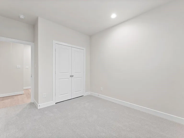 5905 Haring Ln — Photo 29