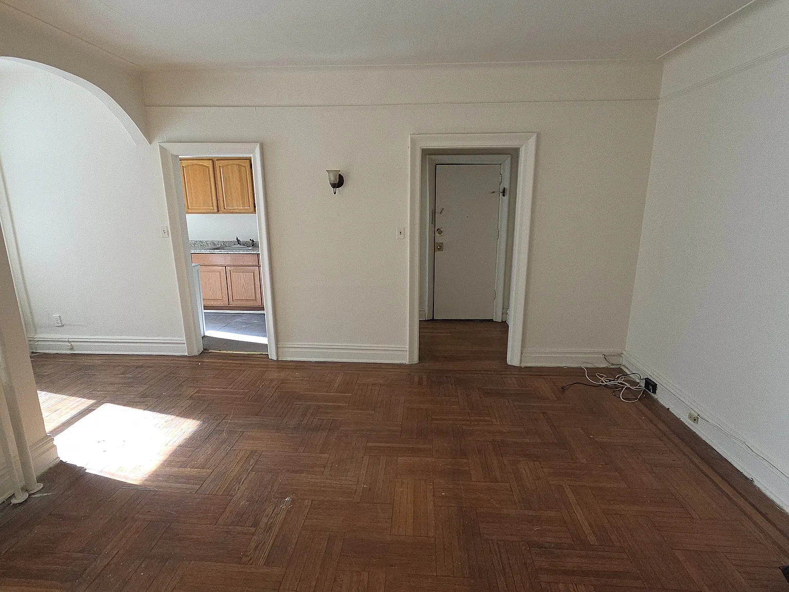 574 Bergen Avenue — Photo 4