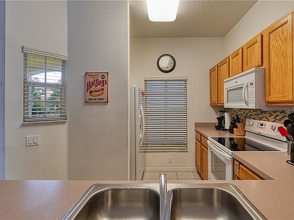 2nd image of 3089 Yellow Lantana Ln