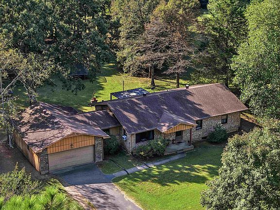 3rd image of 316 Barrens Loop Rd