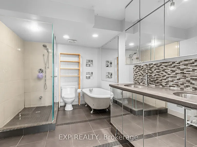 131 Beecroft Rd #1902 — Photo 11