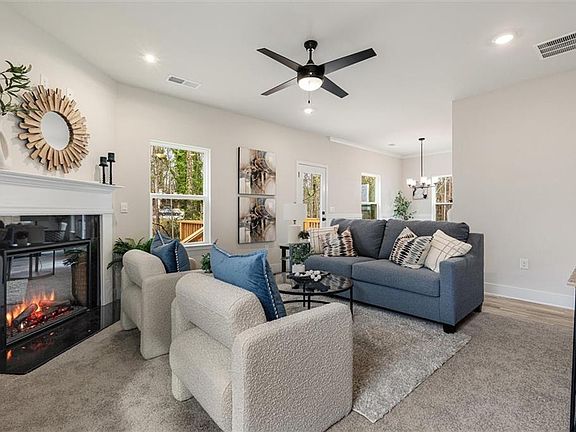5th image of 148 Chaucer Ln