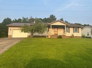 364 Twin View Ln, Huntington, WV 25704