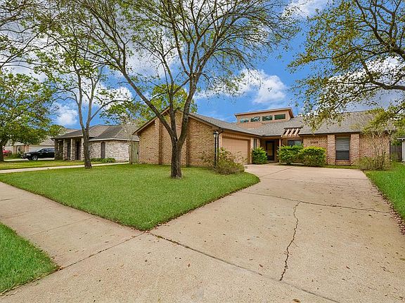 3rd image of 21315 Park Royale Dr