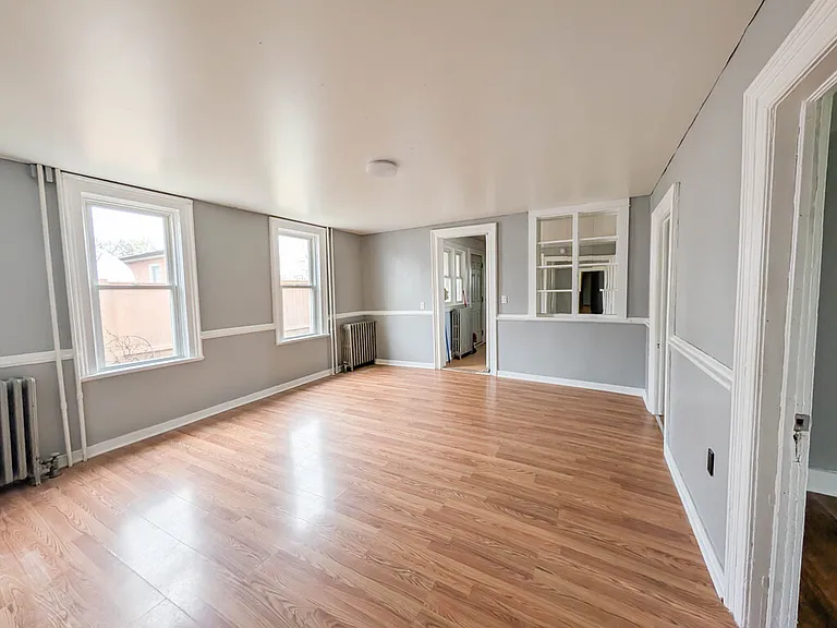 34 Forsythe St #1 — Photo 7
