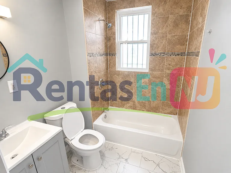 415 13th Ave #1B — Photo 7
