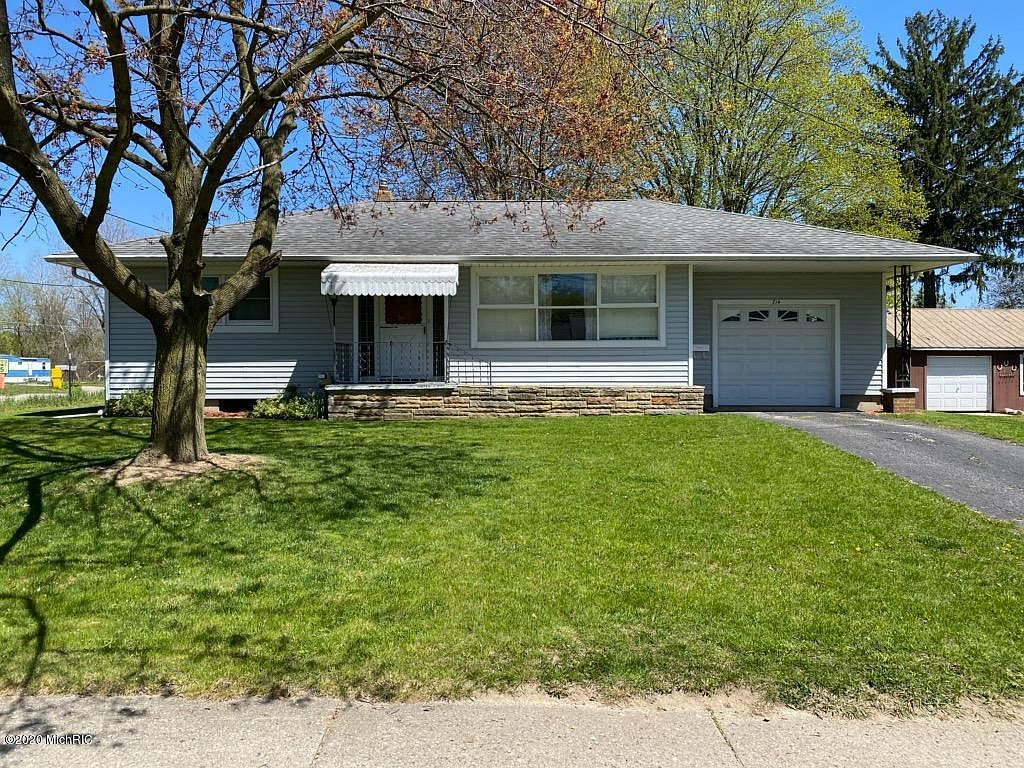 714 Jordan Lake Ave, Lake Odessa, MI 48849 Zillow