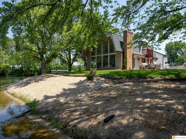 S 1076 Timber Ln, Fremont, NE 68025
