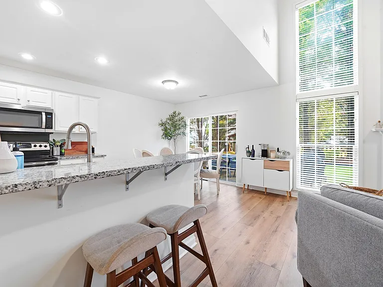 11804 Golspie Ct — Photo 23
