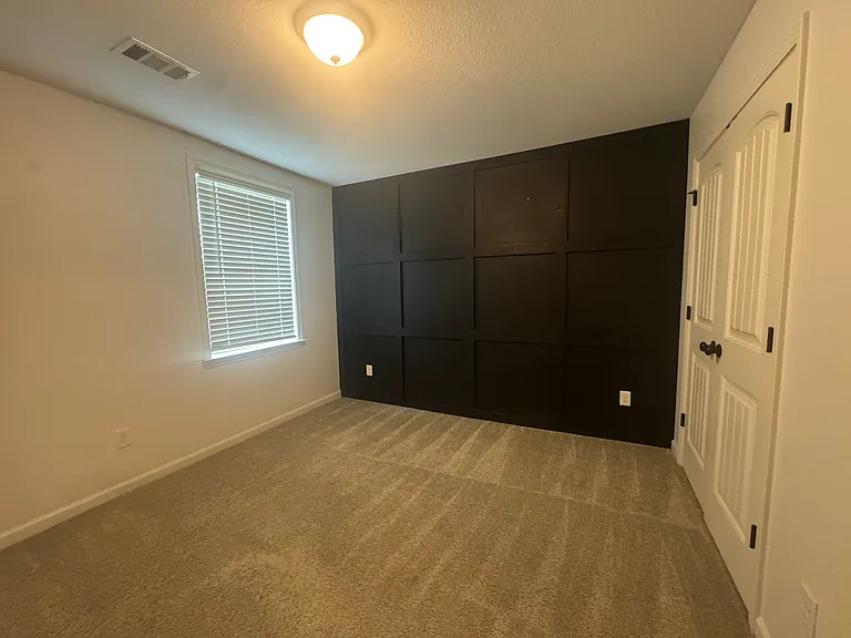 8808 Sullivans Dr — Photo 17