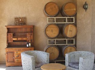 147 E View Dr, Santa Paula, CA 93060