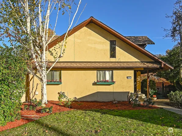 9212 39th Avenue S, Seattle, WA 98118