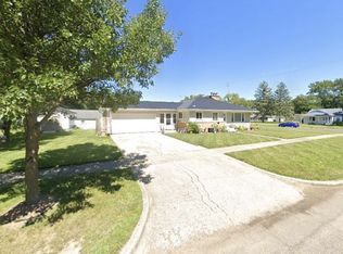 14 Maryland Dr, Battle Creek, MI 49037