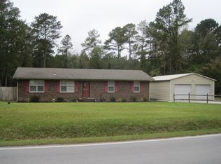 246 Fire Tower Rd, Richlands, NC 28574