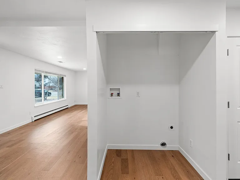 1440 Northwestern Rd — Photo 28