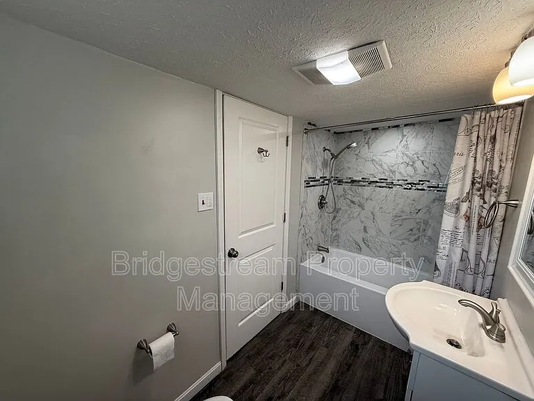56 Telford Ave — Photo 13
