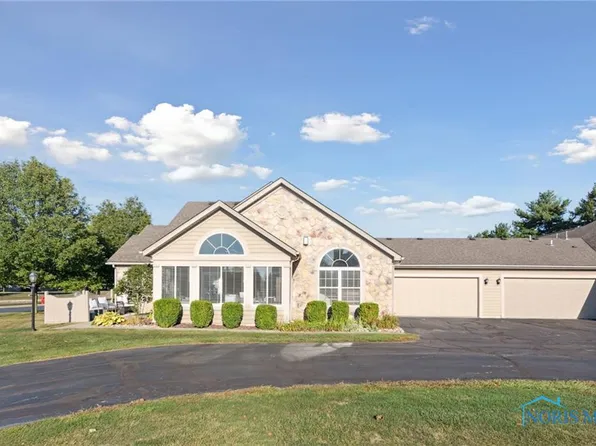 9883 Connor Lake Cir #11-D, Perrysburg, OH 43551