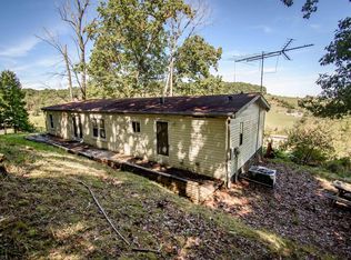 7262 Sarah Ln, Hiwassee, VA 24347