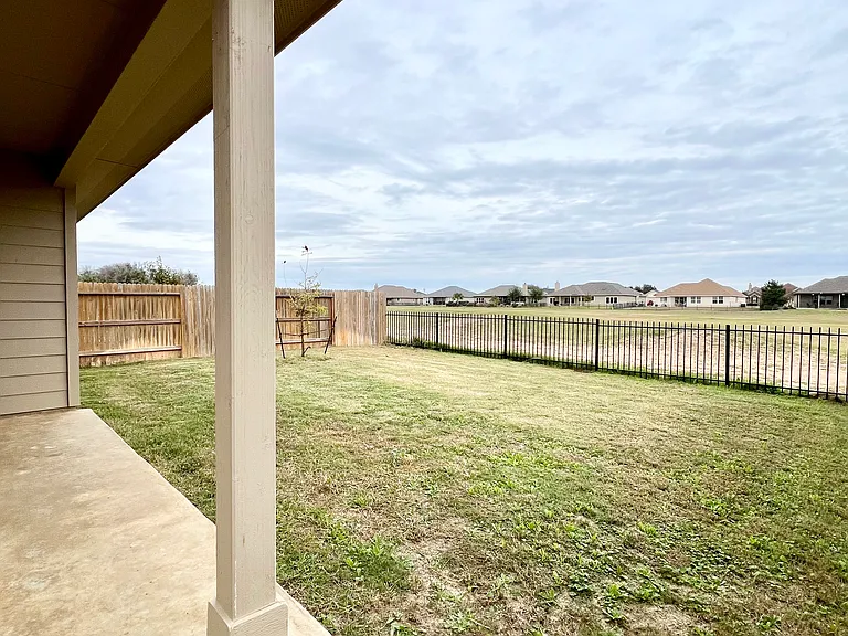 157 Middle Green Loop — Photo 3
