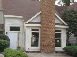 1124 Shoal Creek Trl, Chesapeake, VA 23320