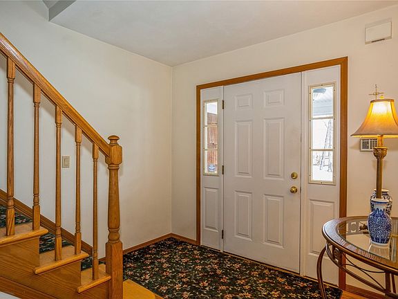 2nd image of 8 Nevada Ave