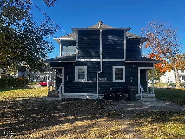 2143 Bellefontaine St — Photo 15