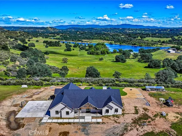 5564 Meagan Ln, Burson, CA 95225