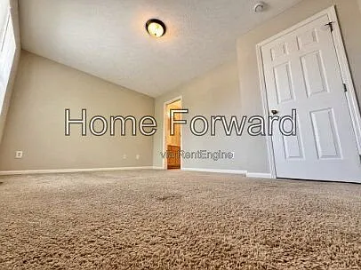 835 W Maxwell St — Photo 12