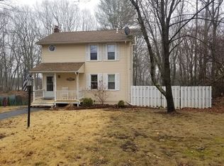 32 Scenic Ave, Webster, MA 01570