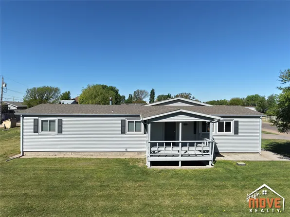 601 S Dennis St, Sublette, KS 67877