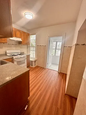 Rented by Keller Williams Realty of Greater Nassau | media 14