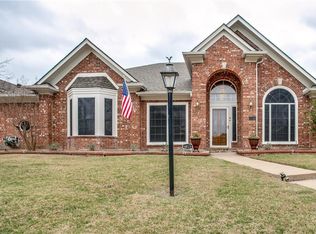 6813 Aberdeen Dr, Garland, TX 75044