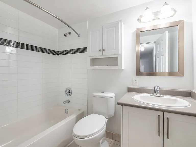 9 Roanoke Rd #7 — Photo 12