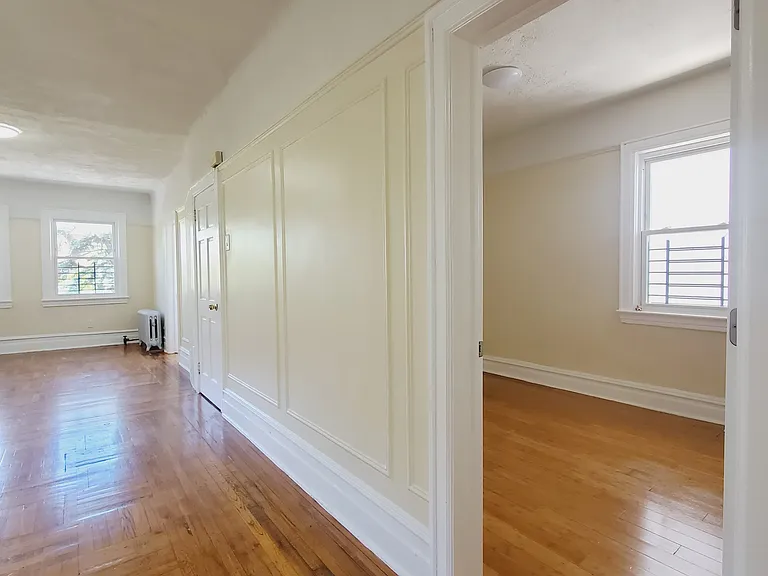 1888 University Ave #2 — Photo 5