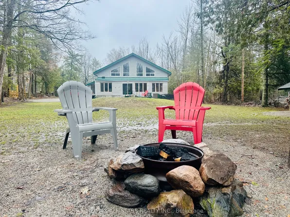 398 Edwina Dr, Trent Lakes, ON K0M 1A0