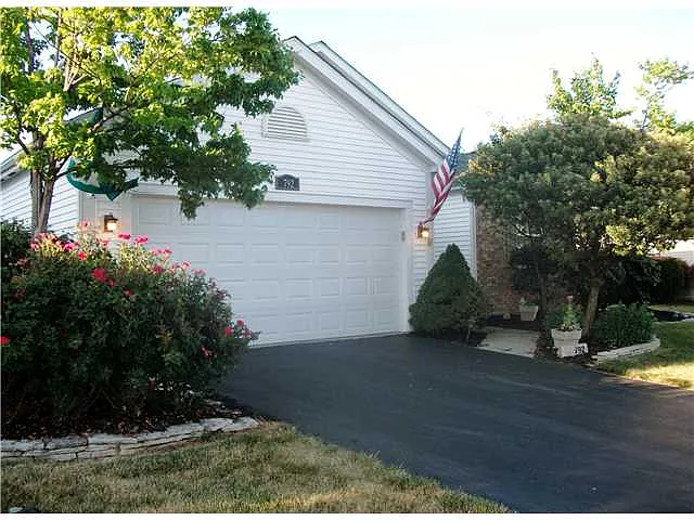 792 Wynstone Dr photo 1