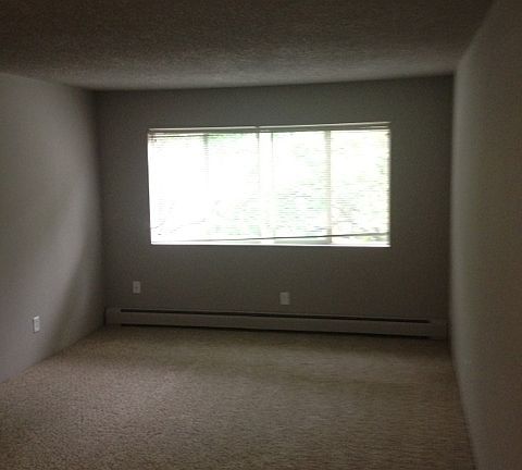 2nd image of 527 W Alder St APT D303